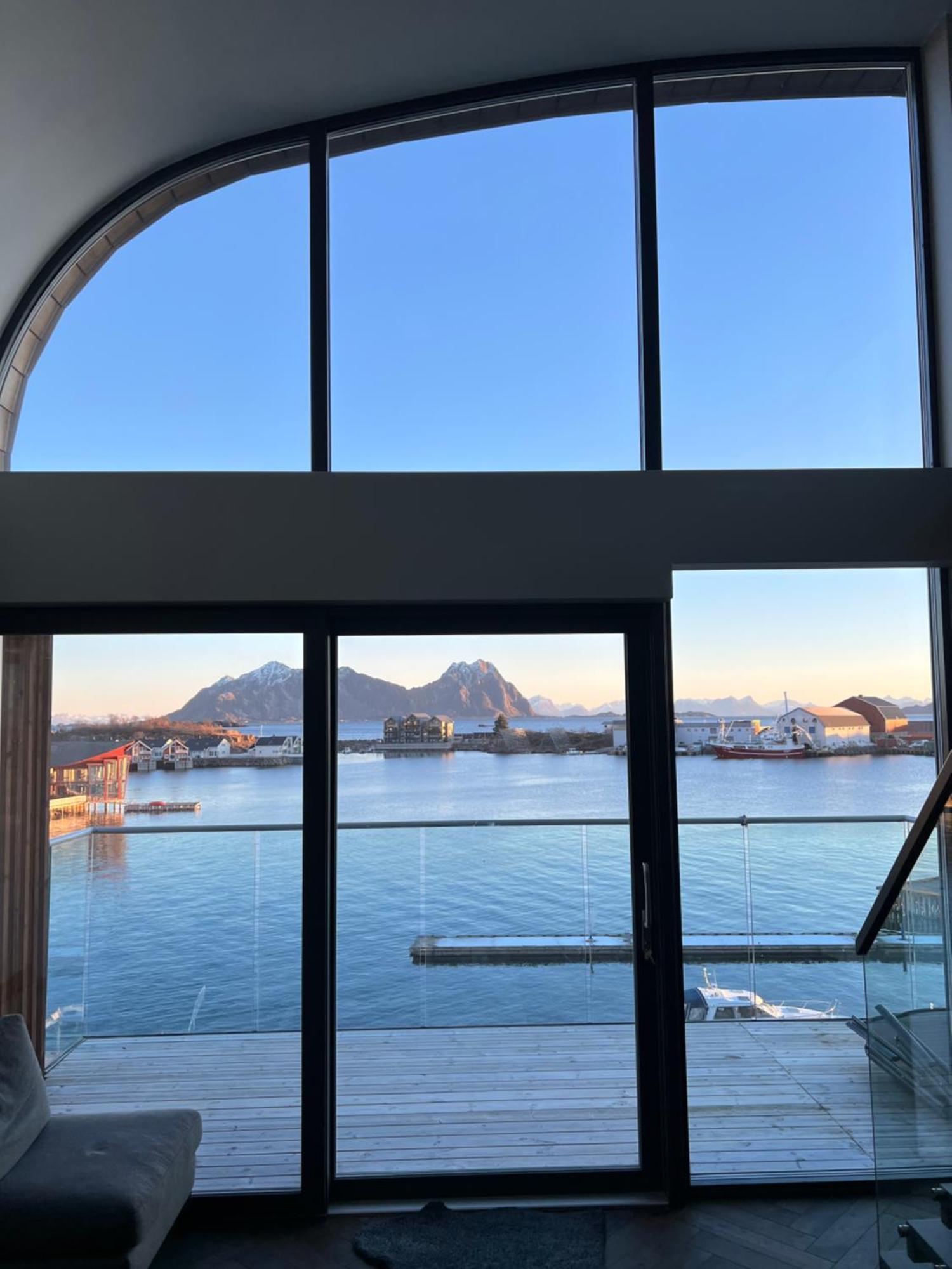 Lofoten Suiteapartments Svolvær Extérieur photo